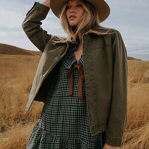 LIKE NEW BOHME ROMAN CHORE JACKET IN OLIVE - SIZE M